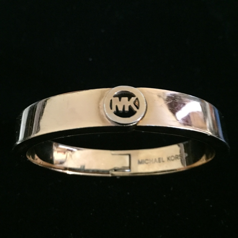 Michael Kors Fulton Gold Tone Logo Hinge Bracelet